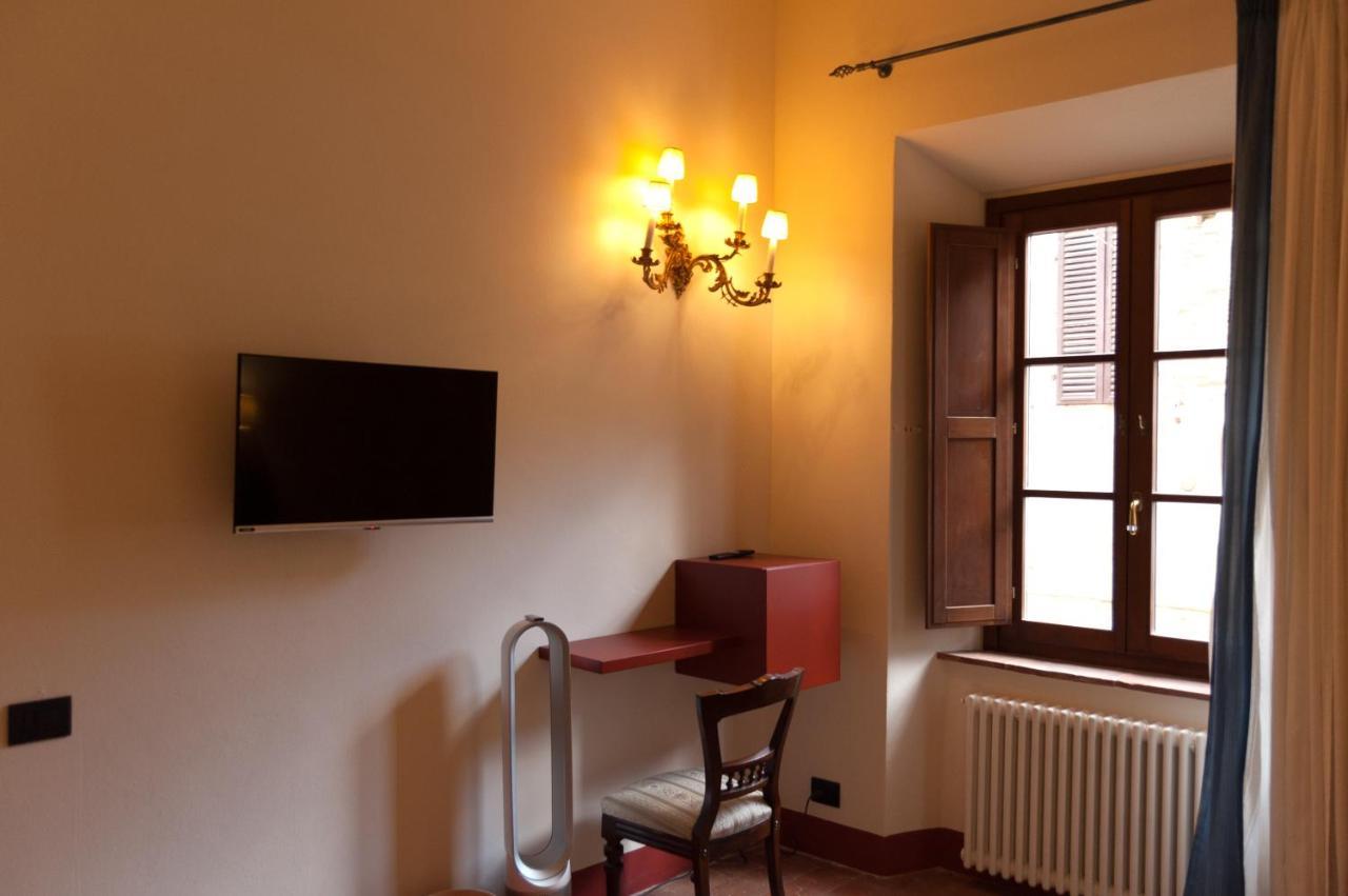 Palazzo Benucci Bed and Breakfast San Gimignano Exteriör bild