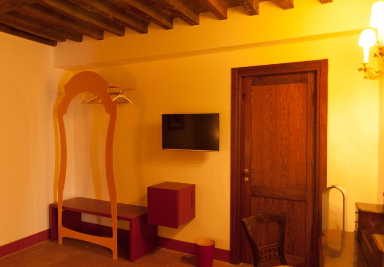 Palazzo Benucci Bed and Breakfast San Gimignano Exteriör bild